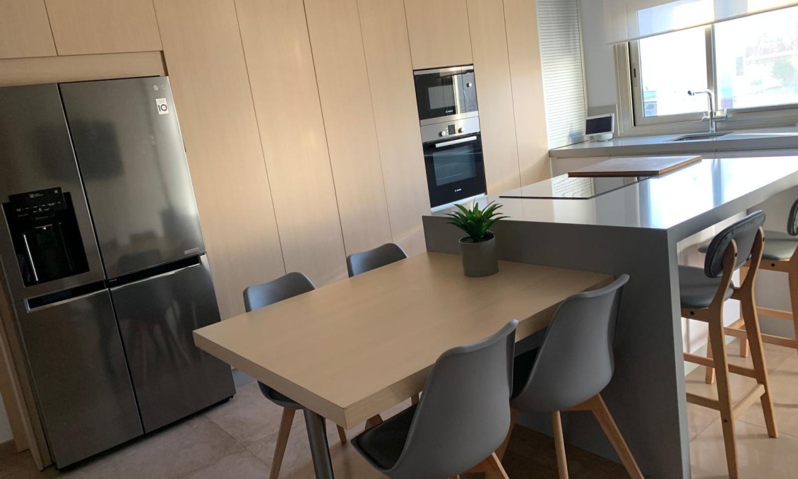 Segunda mano - Town House -
Dolores - Dolores - Town