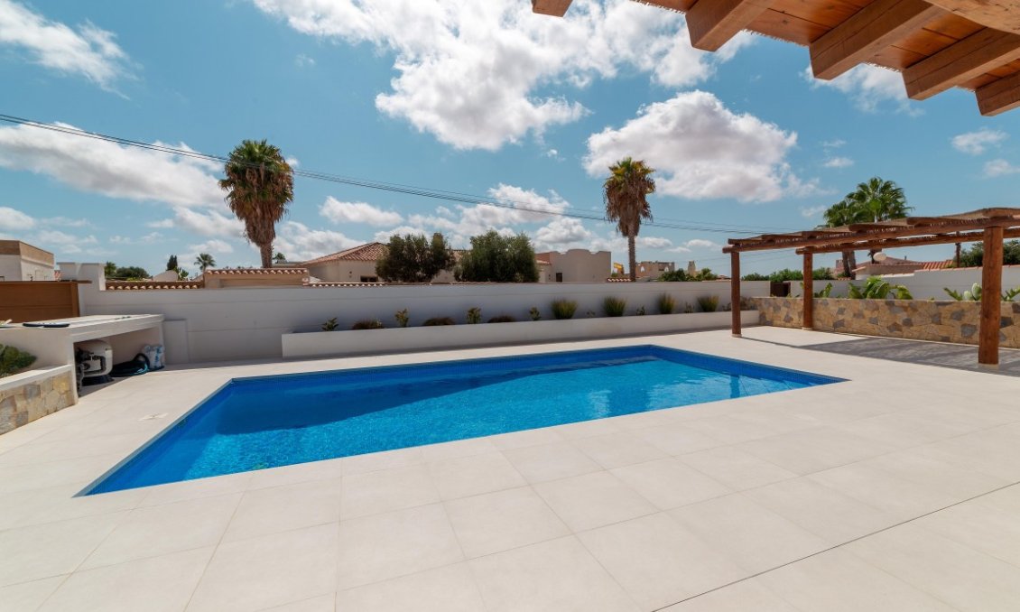 Segunda mano - Villa -
Torrevieja - Costa Blanca