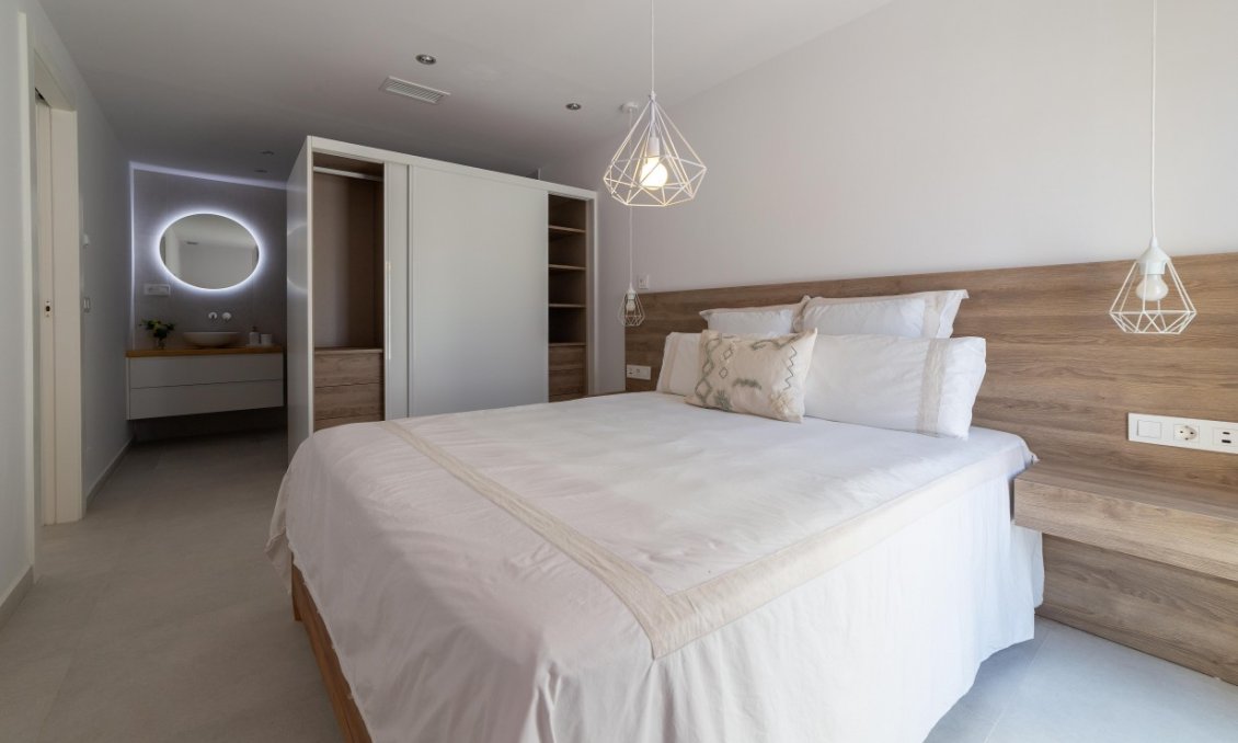 Segunda mano - Villa -
Torrevieja - Costa Blanca