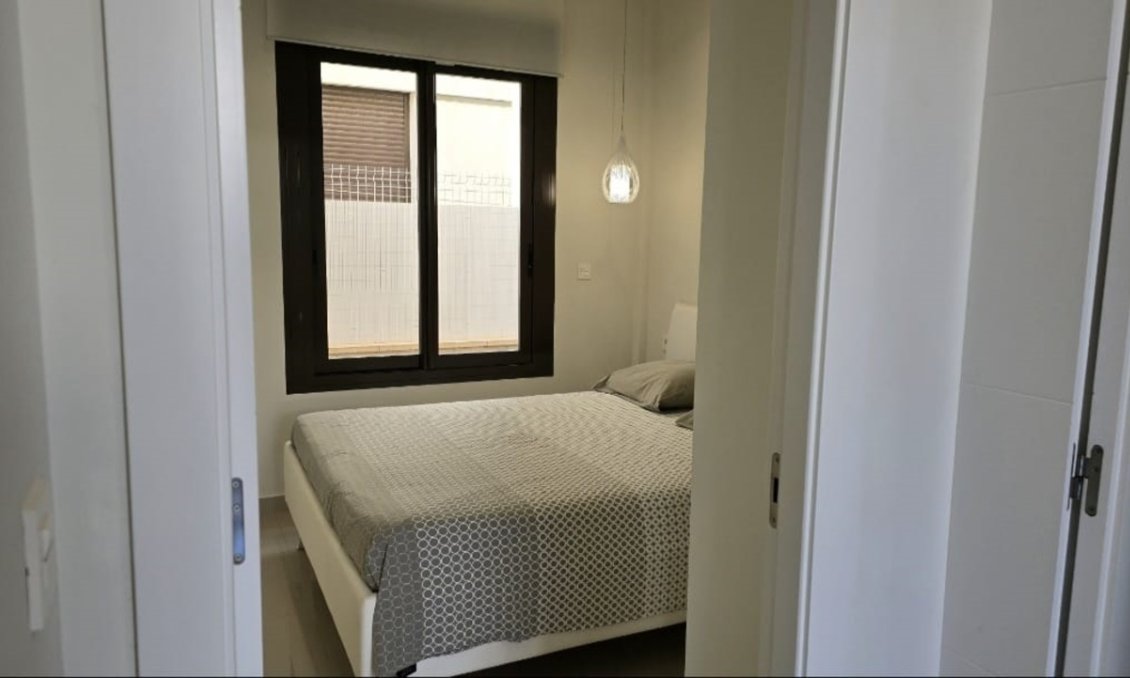 Segunda mano - Villa -
Villamartin - Costa Blanca