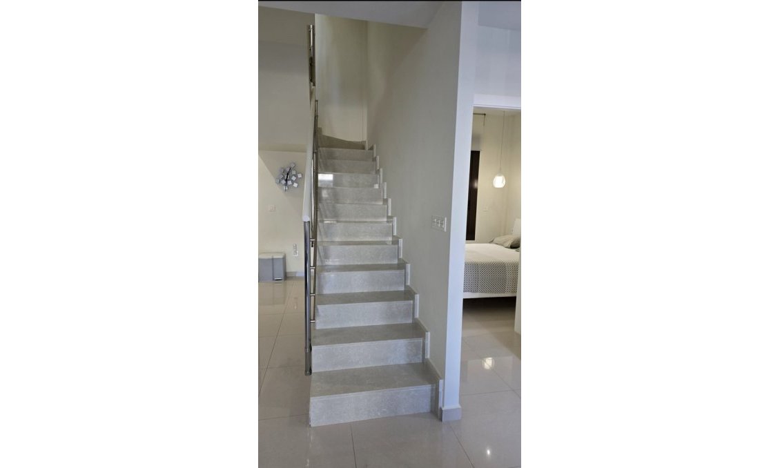 Segunda mano - Villa -
Villamartin - Costa Blanca