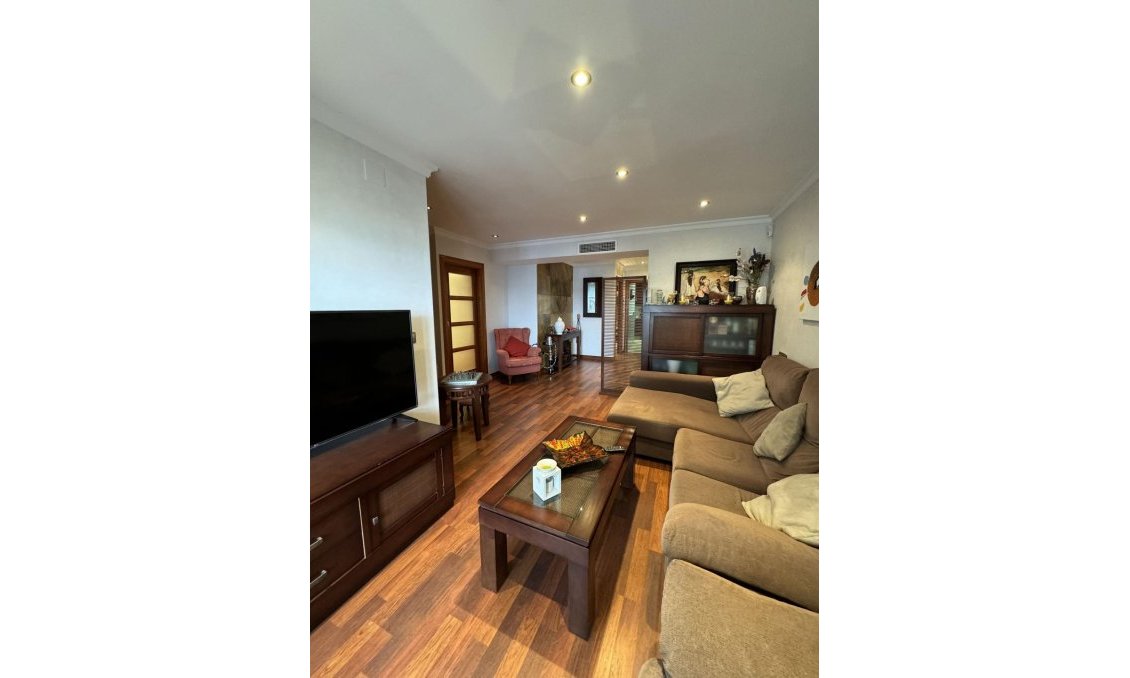 Segunda mano - Apartamento -
Torrevieja - Playa del Cura
