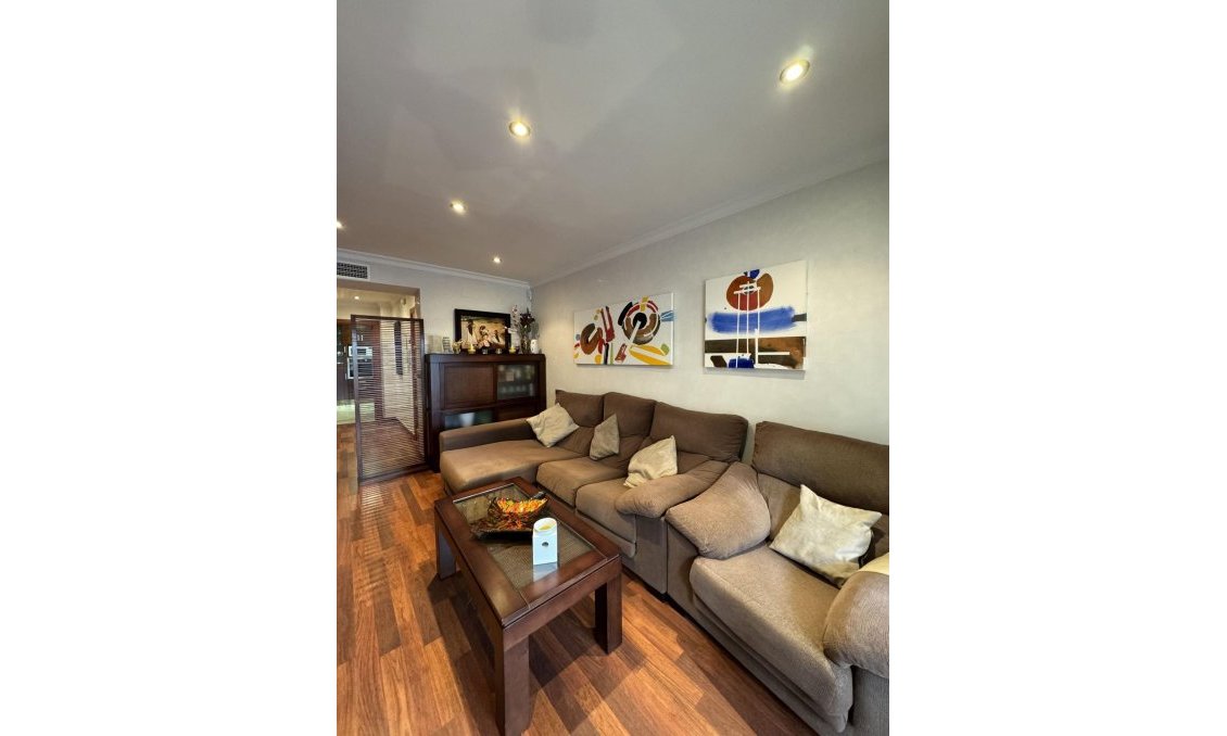 Segunda mano - Apartamento -
Torrevieja - Playa del Cura