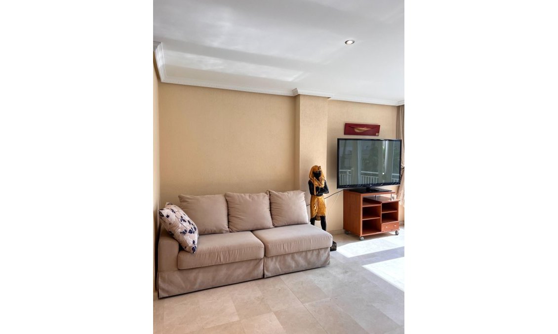 Resale - Duplex -
Torrevieja