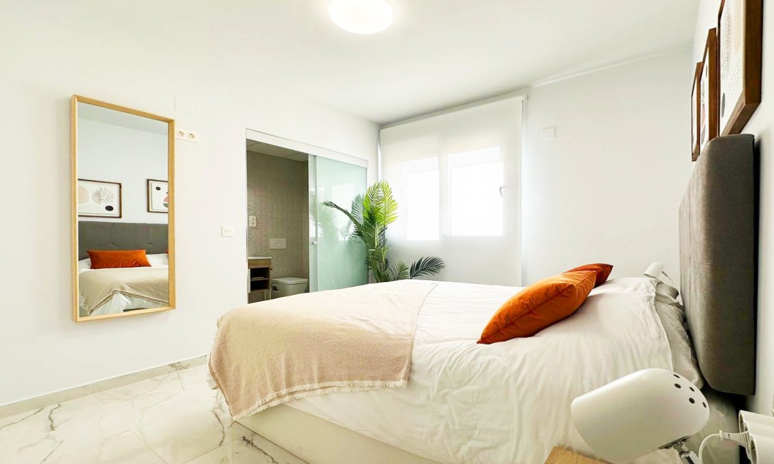 Wiederverkauf - Wohnung -
Torrevieja - Costa Blanca
