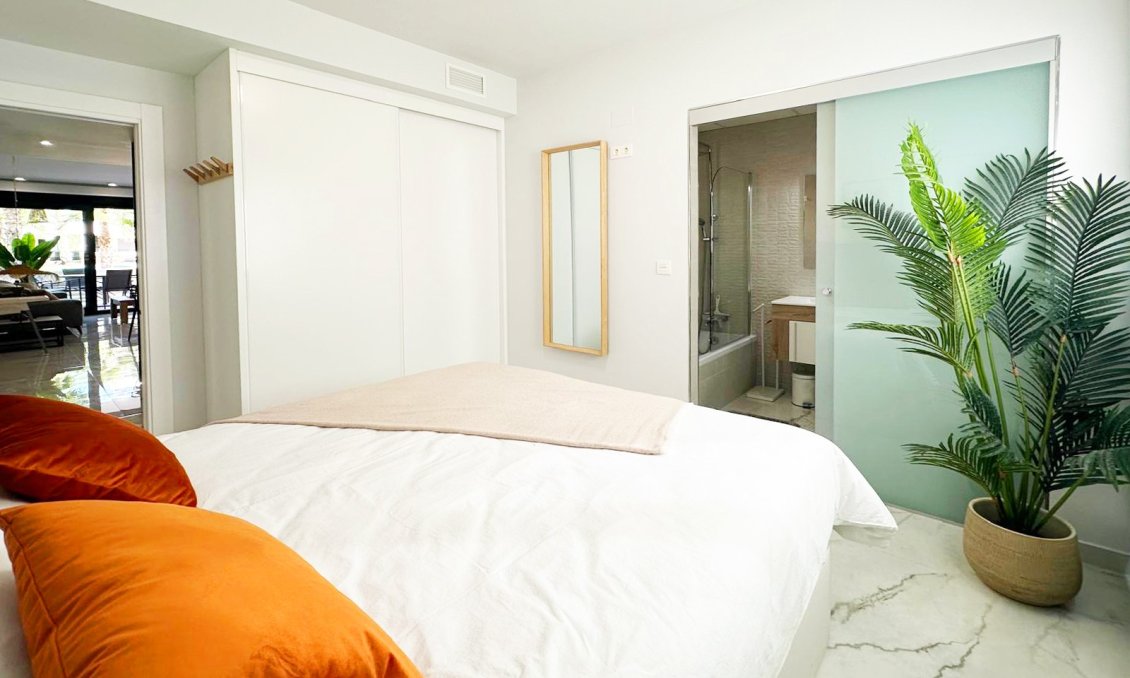 Wiederverkauf - Wohnung -
Torrevieja - Costa Blanca