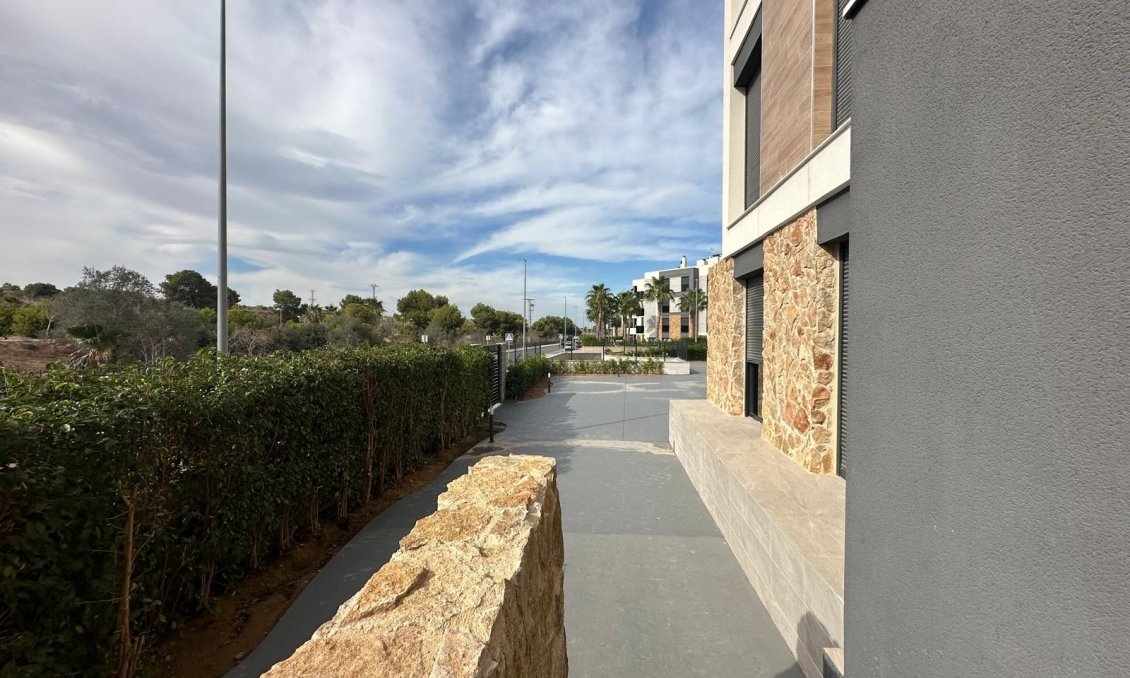 Wiederverkauf - Wohnung -
Torrevieja - Costa Blanca
