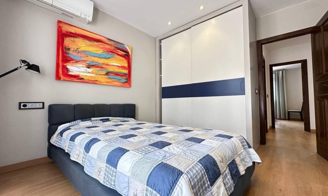 Segunda mano - Villa -
Orihuela Costa - Campoamor