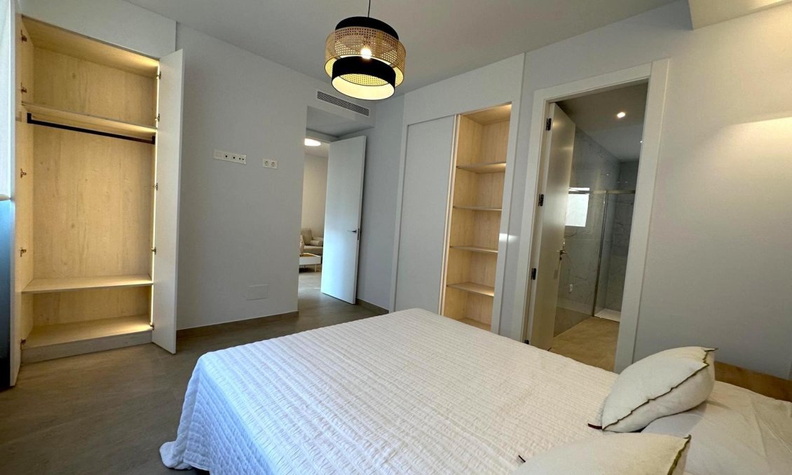 Wiederverkauf - Wohnung -
Torrevieja - Playa del Cura