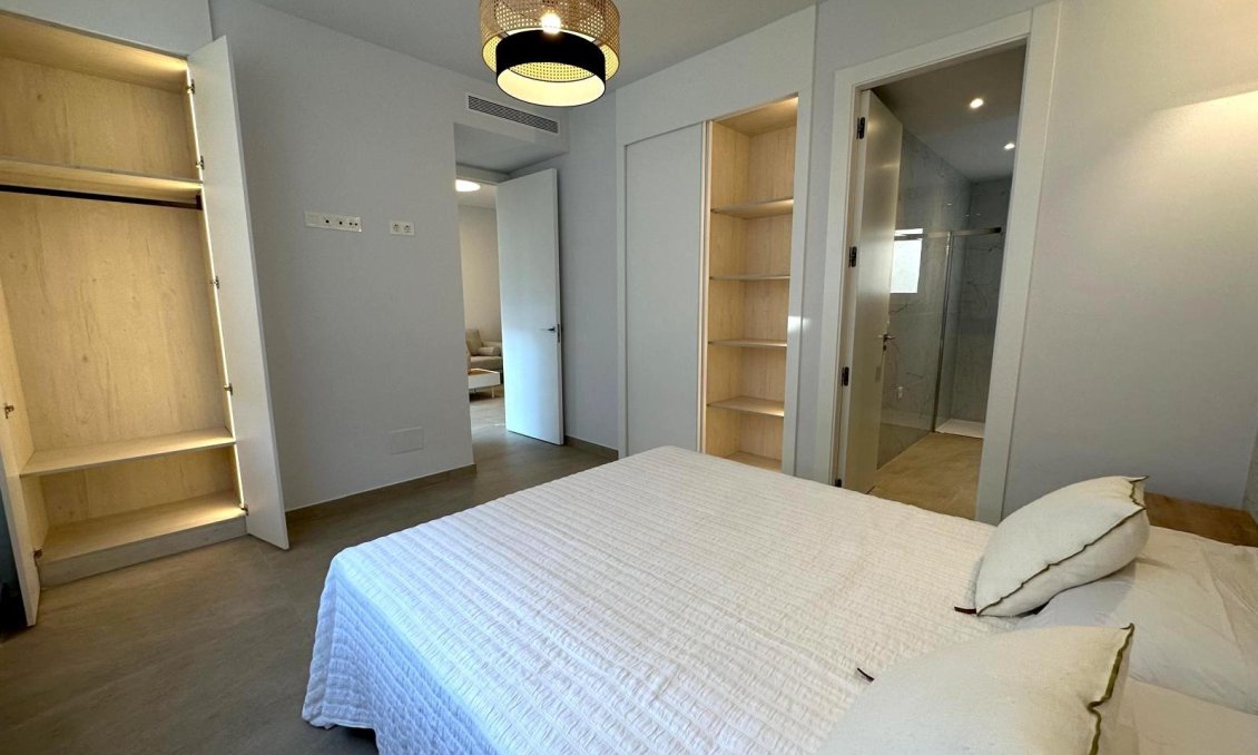 Wiederverkauf - Wohnung -
Torrevieja - Playa del Cura