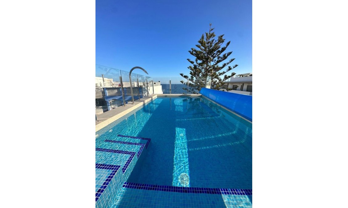 Wiederverkauf - Wohnung -
Torrevieja - Playa del Cura