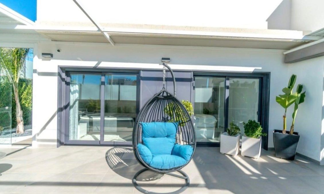 Segunda mano - Villa -
Orihuela Costa - Costa Blanca