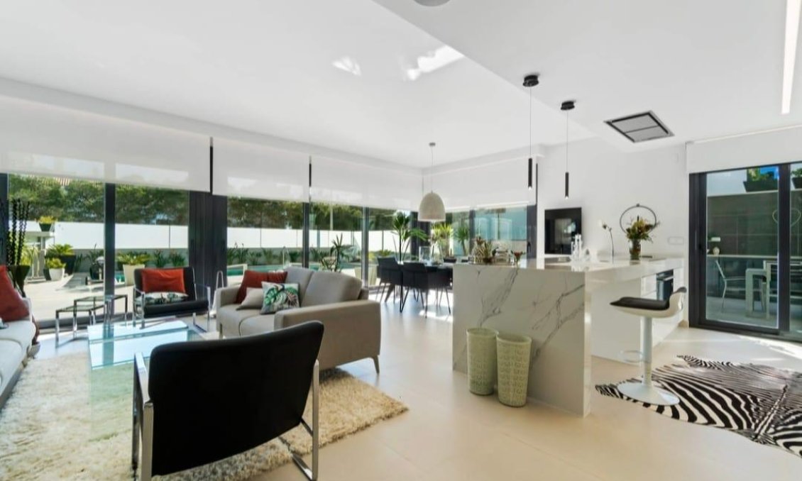 Segunda mano - Villa -
Orihuela Costa - Costa Blanca