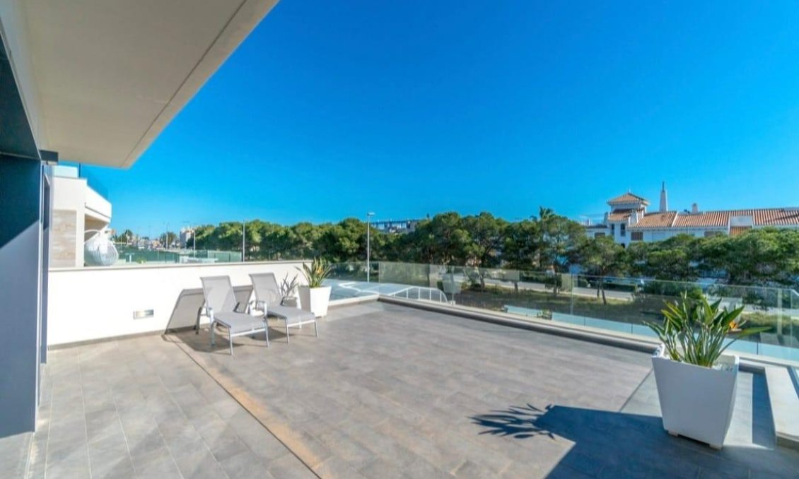 Segunda mano - Villa -
Orihuela Costa - Costa Blanca