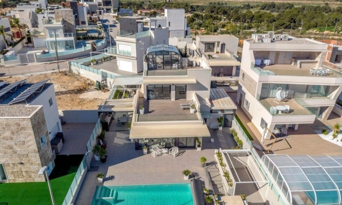 Segunda mano - Villa -
Orihuela Costa - Costa Blanca