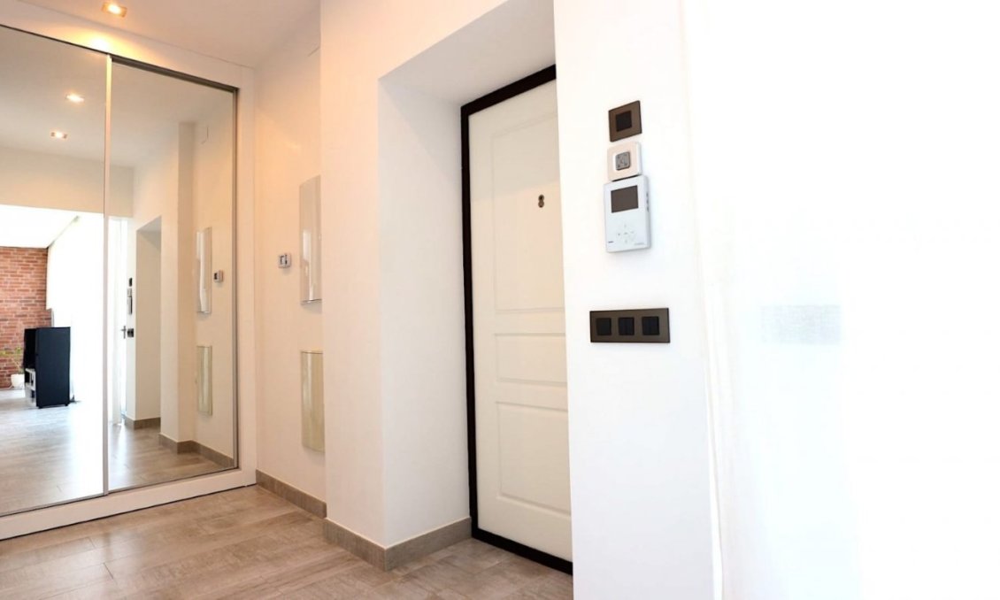 Segunda mano - Villa -
Torrevieja - Costa Blanca