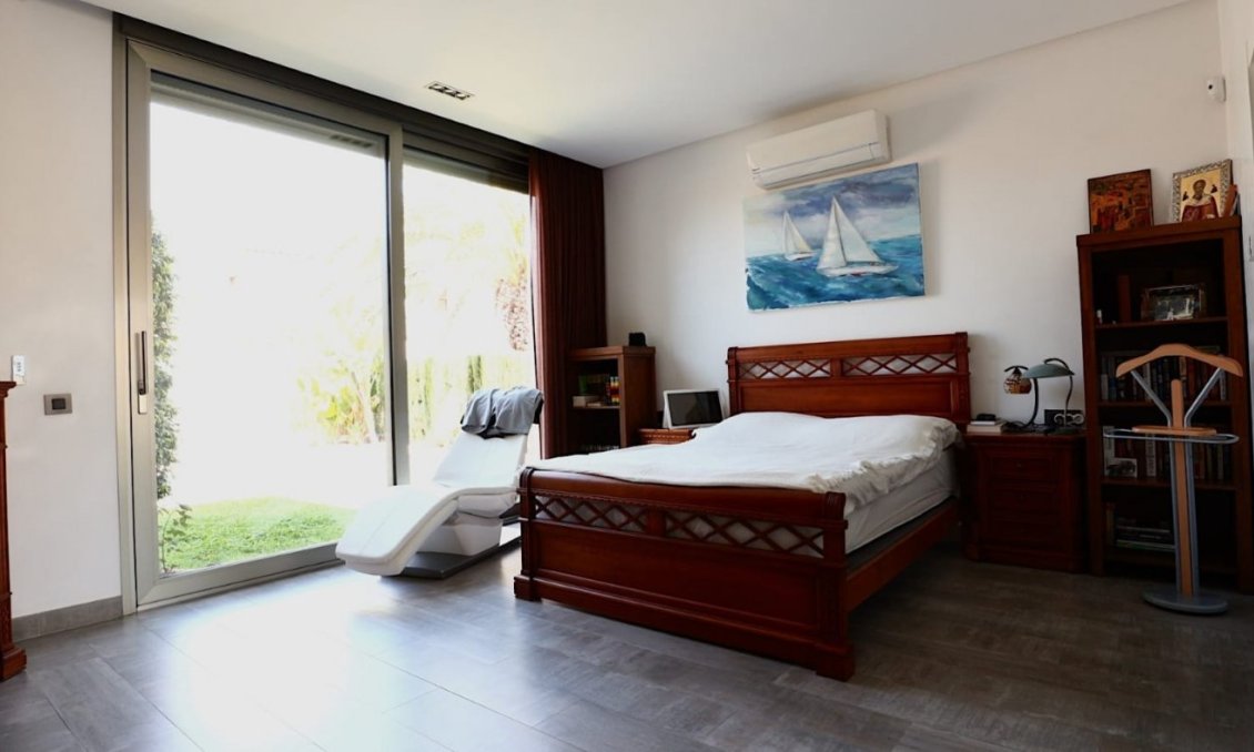 Segunda mano - Villa -
Torrevieja - Costa Blanca