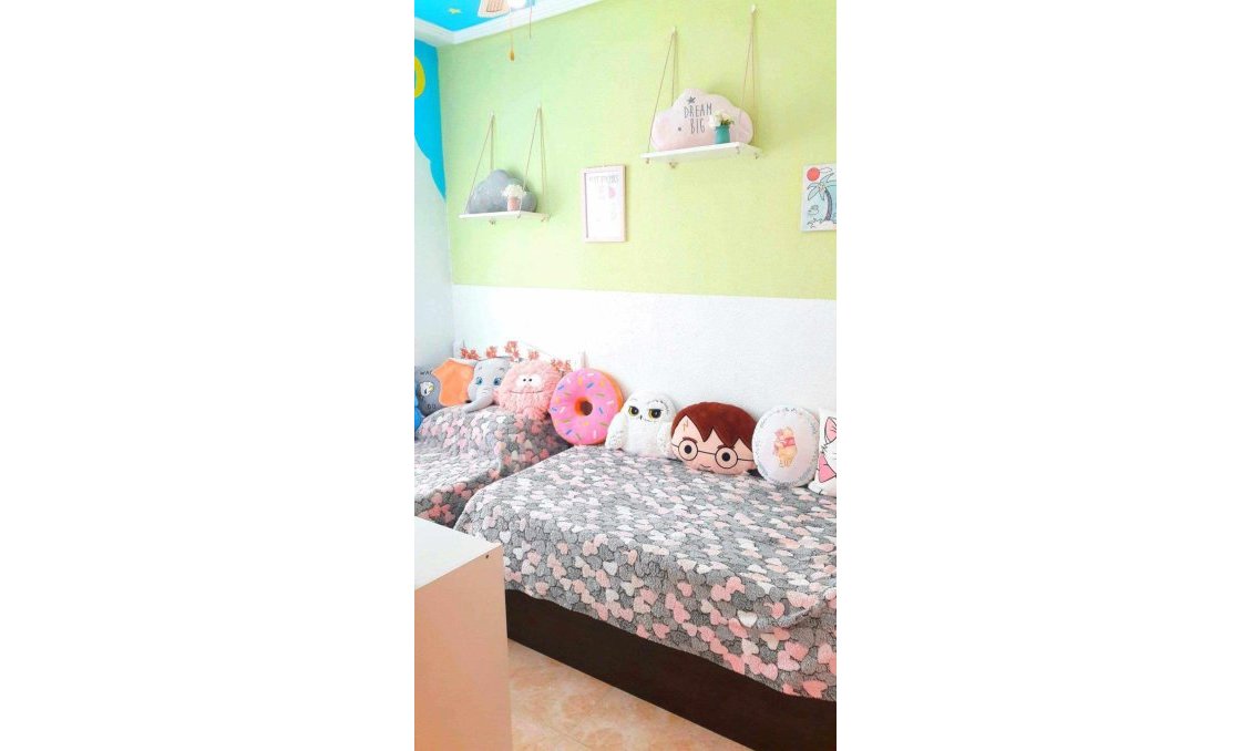 Segunda mano - Apartamento -
Torrevieja - Centro