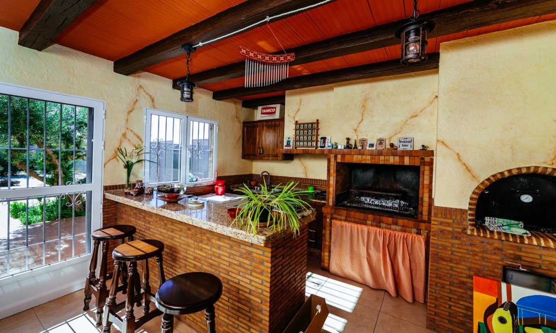 Segunda mano - Villa -
Los Montesinos - Montesinos  Los
