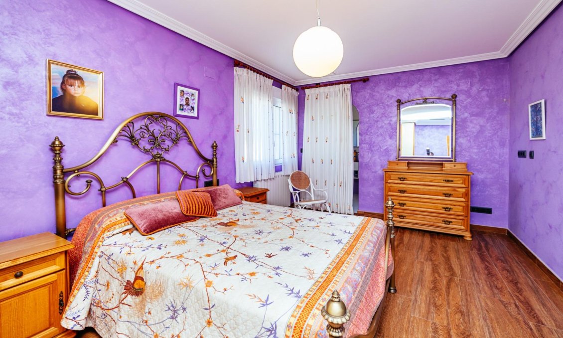 Segunda mano - Villa -
Los Montesinos - Montesinos  Los