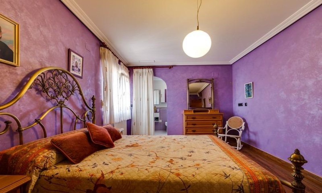 Segunda mano - Villa -
Los Montesinos - Montesinos  Los