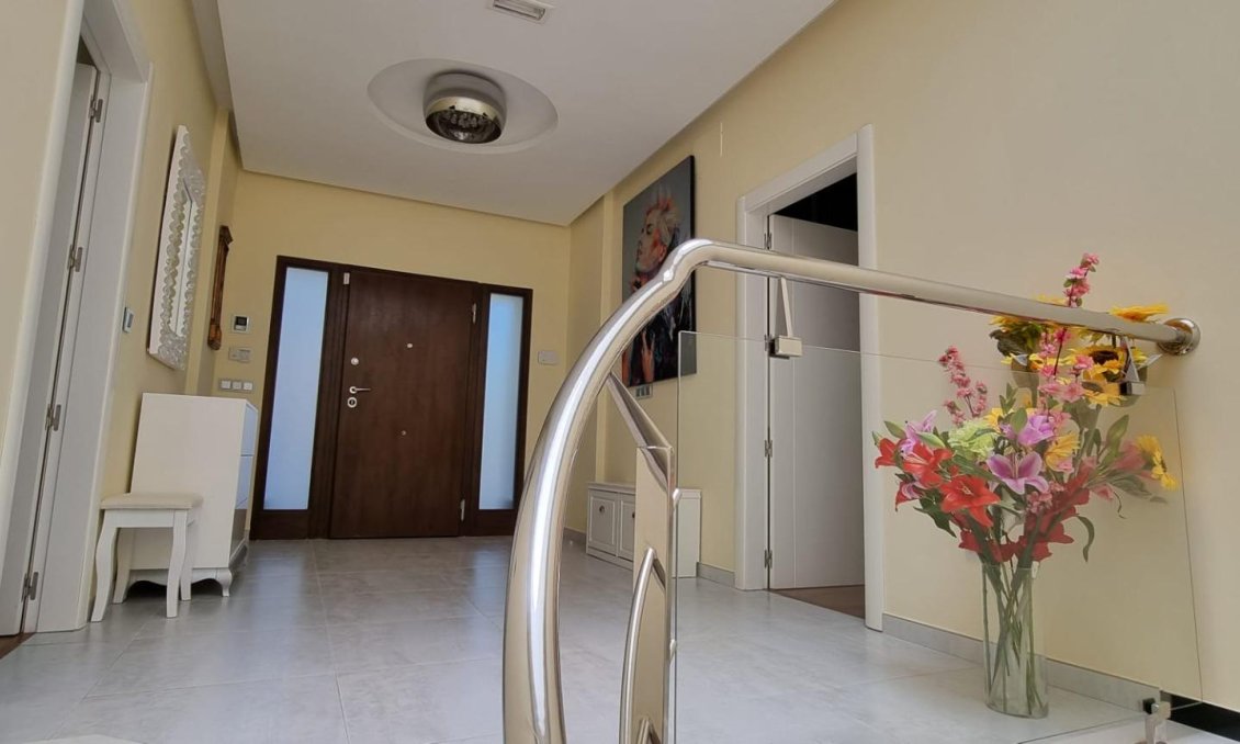 Segunda mano - Villa -
Altea - Altea Hills