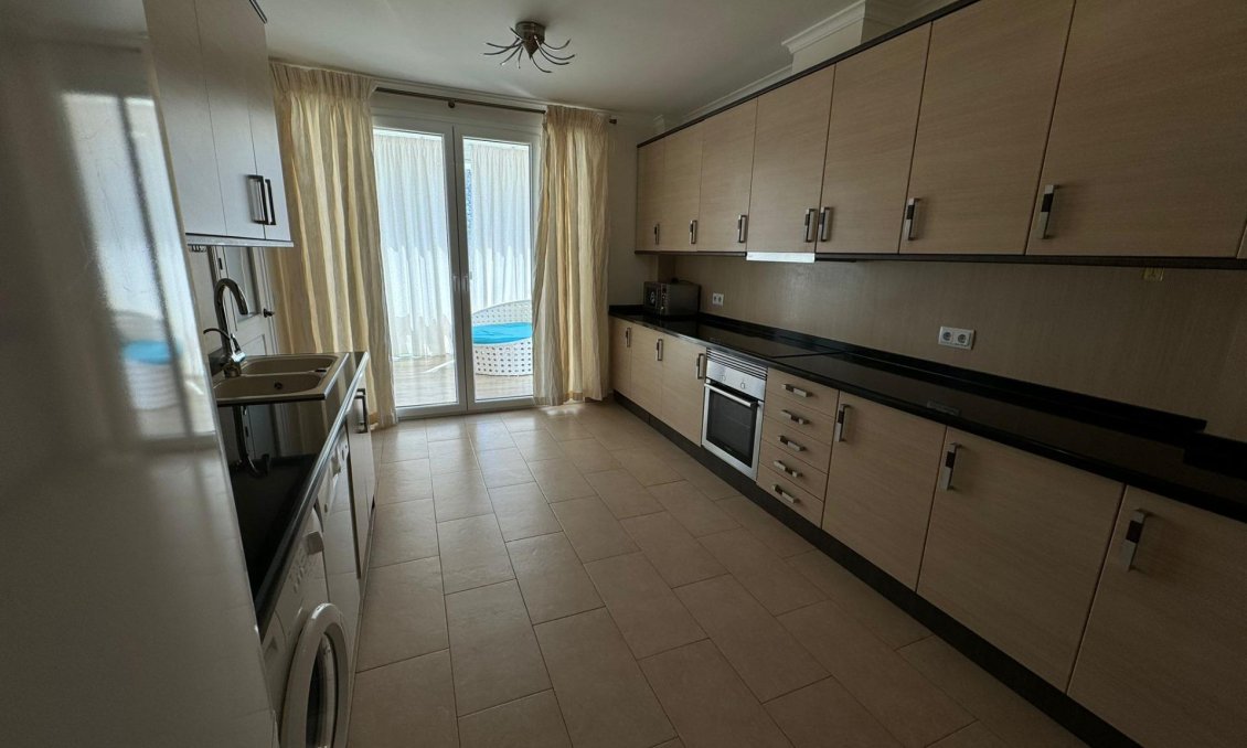Wiederverkauf - Villa -
Altea - Altea Hills