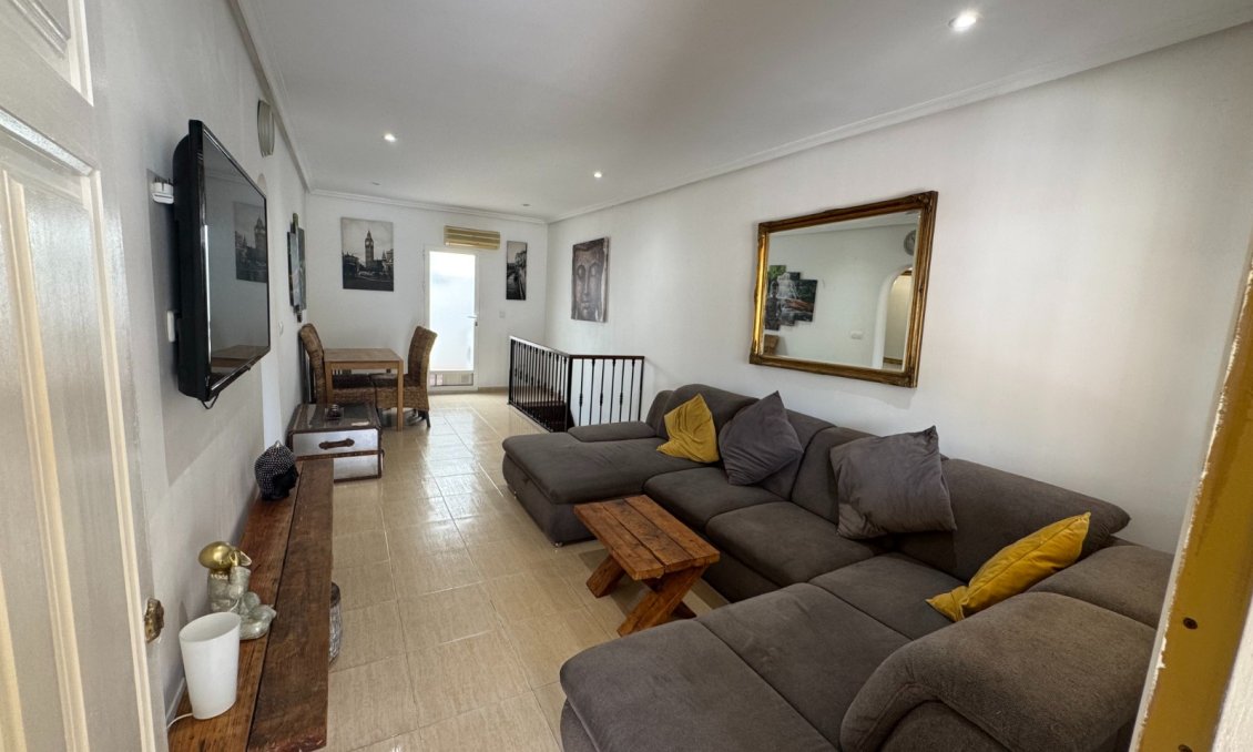 Használt Ingatlanok - Apartman -
San Miguel de Salinas - Inland