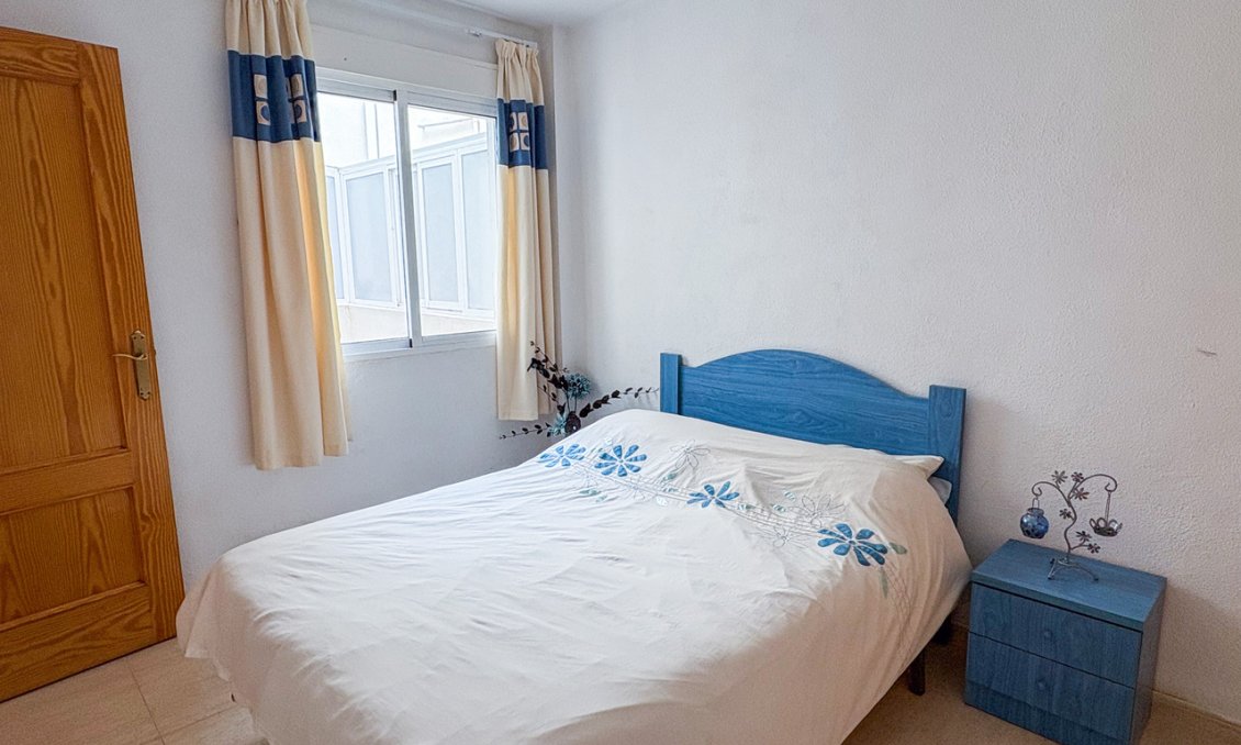 Segunda mano - Apartamento -
Los Balcones - Costa Blanca