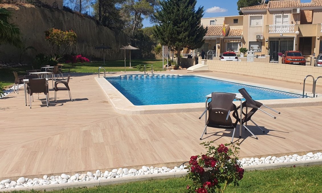 Segunda mano - Apartamento -
Los Balcones - Costa Blanca
