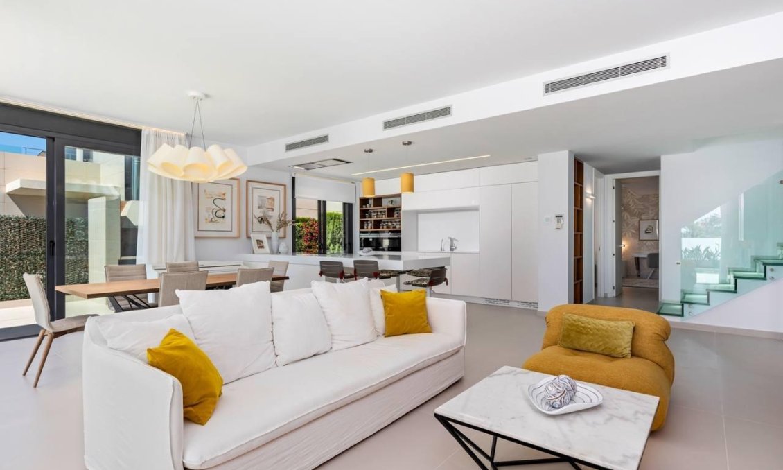 Segunda mano - Villa -
Orihuela Costa - Campoamor