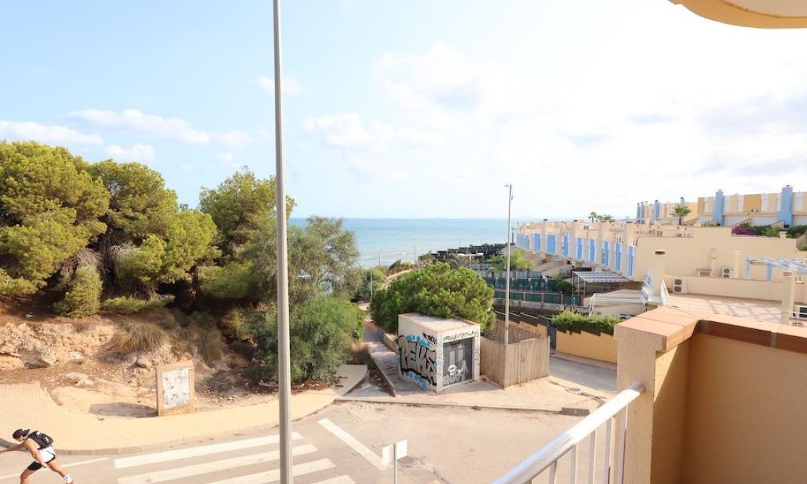 Segunda mano - Apartamento -
Orihuela Costa - Costa Blanca