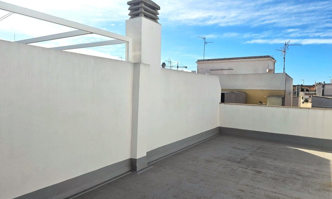 Segunda mano - Apartamento -
Torrevieja - Centro