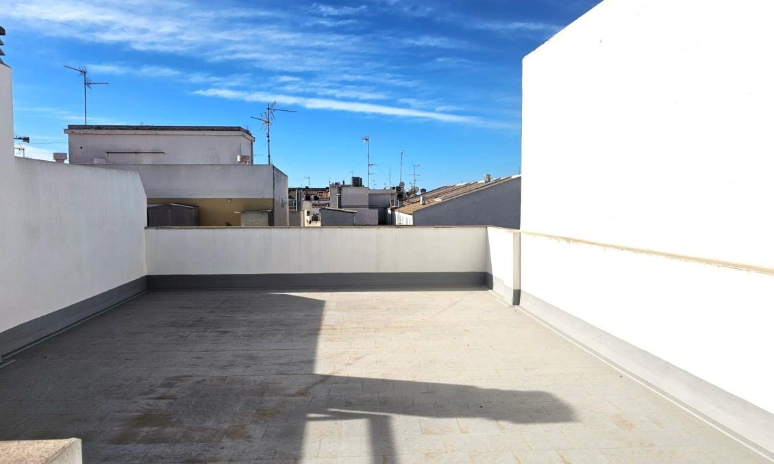 Segunda mano - Apartamento -
Torrevieja - Centro