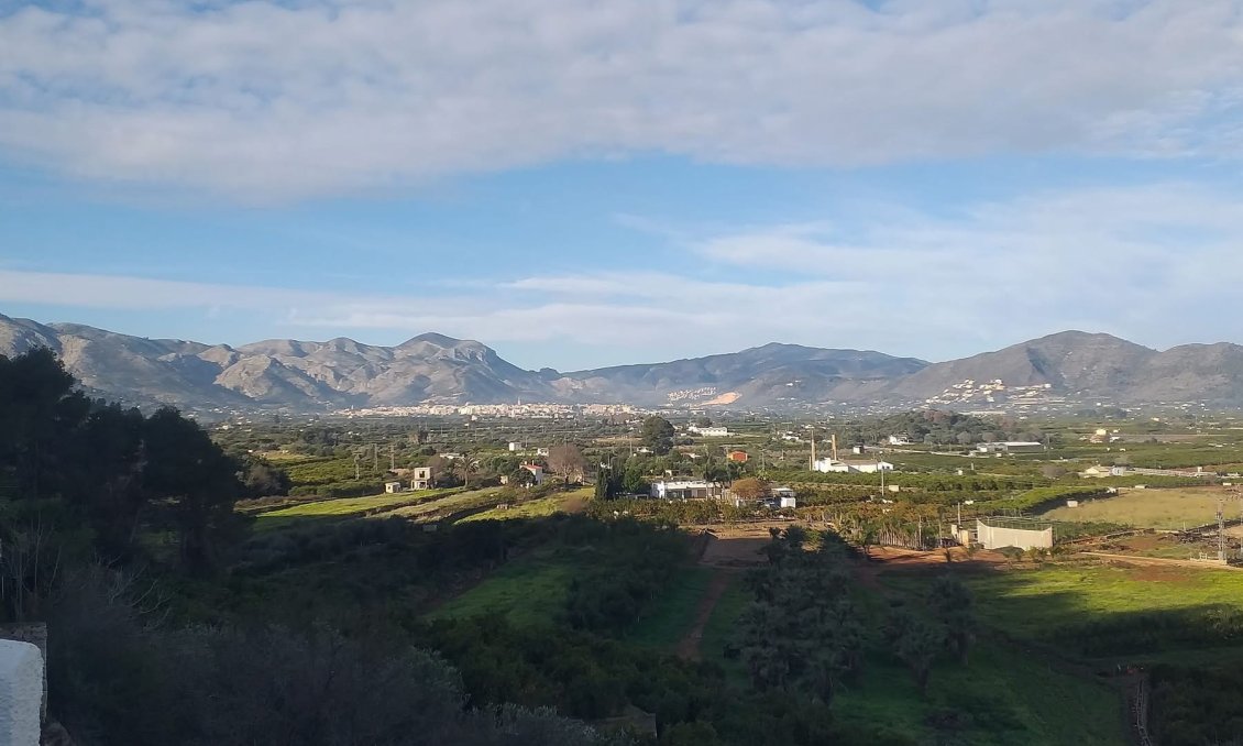 Segunda mano - Town House -
Monte Pego - Inland