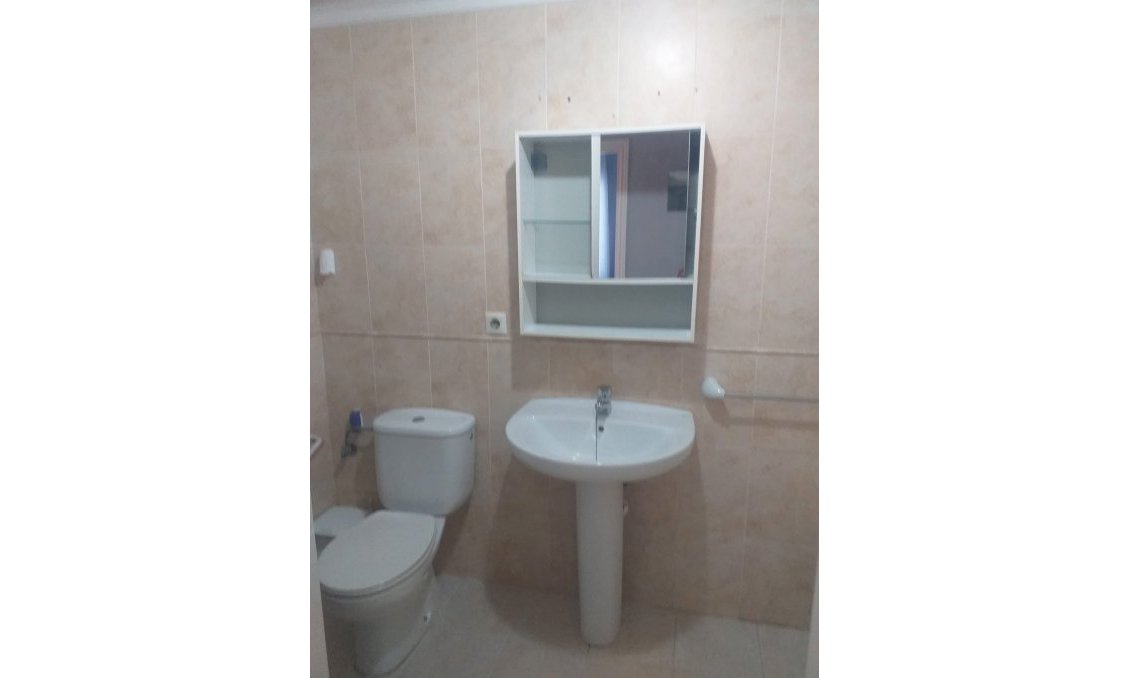 Segunda mano - Town House -
Monte Pego - Inland