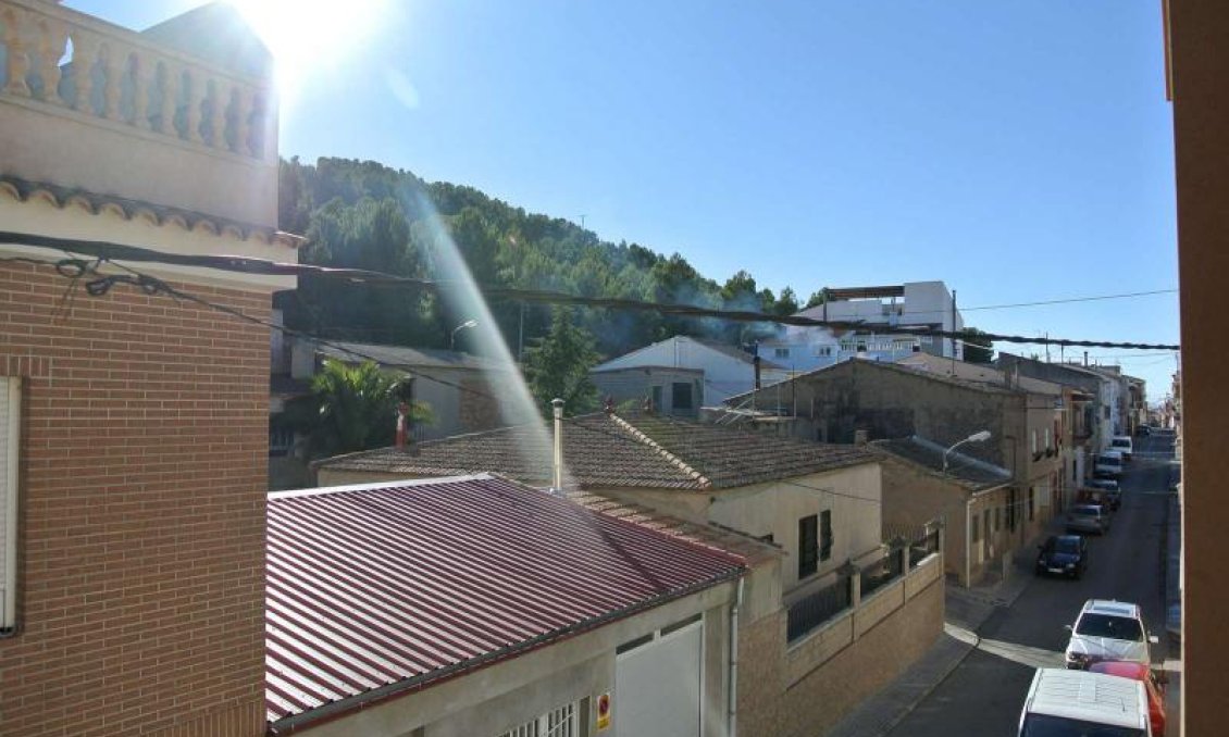 Segunda mano - Apartamento -
Villena - Inland