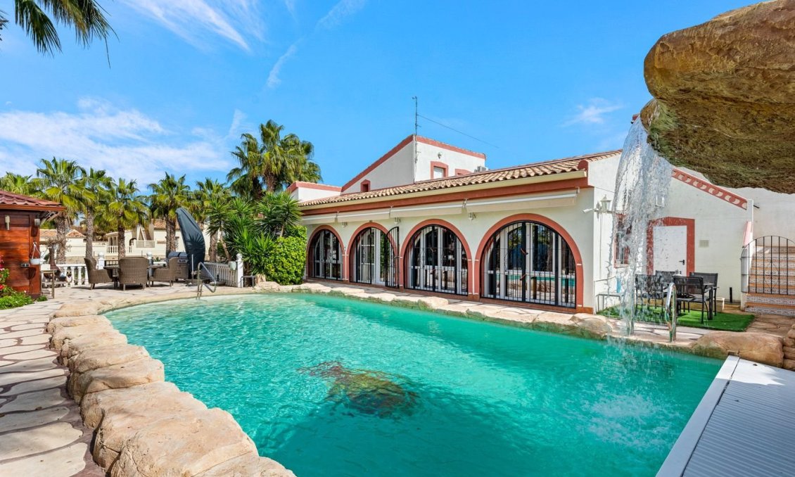 Segunda mano - Villa -
Daya Vieja - Costa Blanca