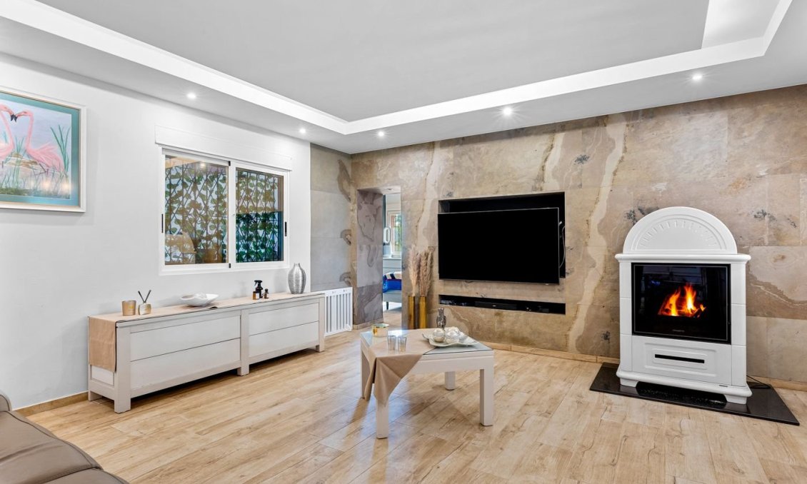 Segunda mano - Villa -
Daya Vieja - Costa Blanca
