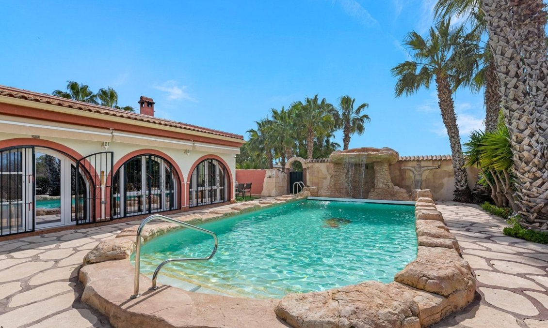 Segunda mano - Villa -
Daya Vieja - Costa Blanca