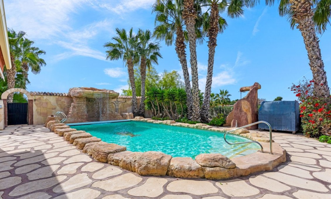 Segunda mano - Villa -
Daya Vieja - Costa Blanca
