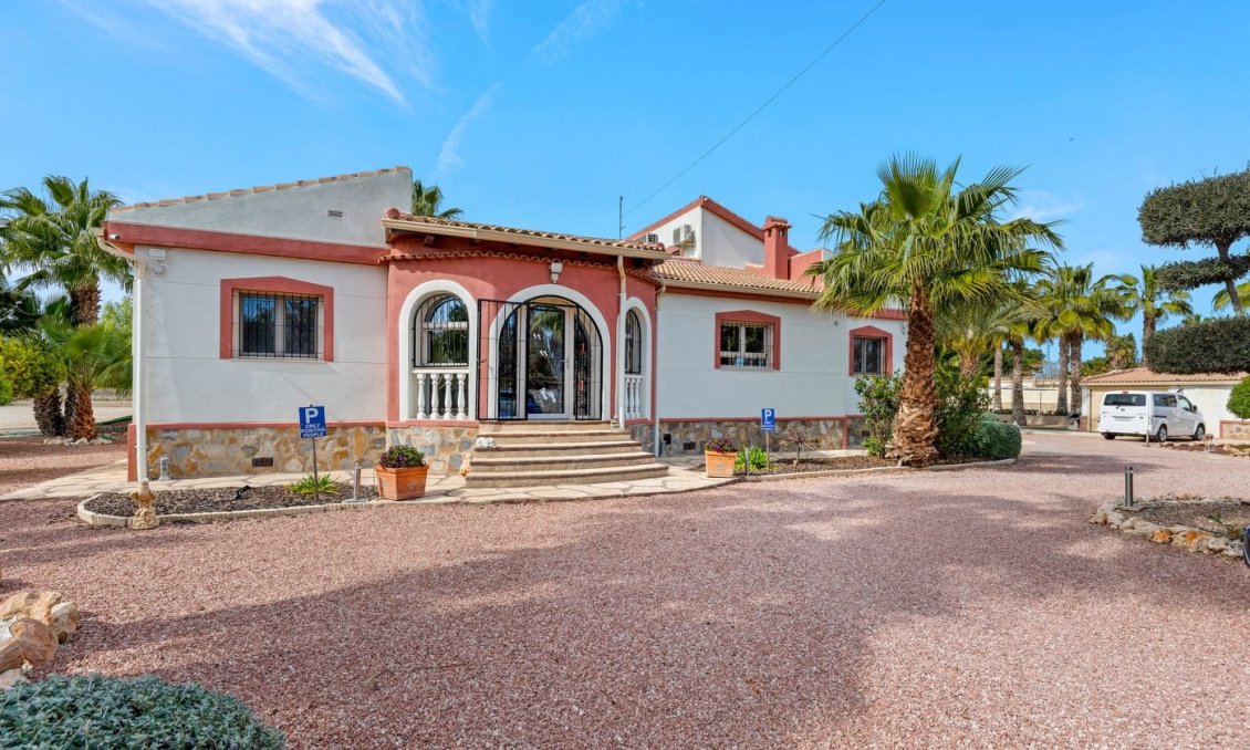 Segunda mano - Villa -
Daya Vieja - Costa Blanca