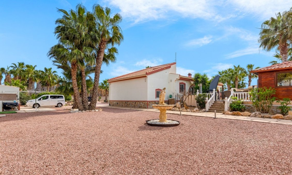 Segunda mano - Villa -
Daya Vieja - Costa Blanca