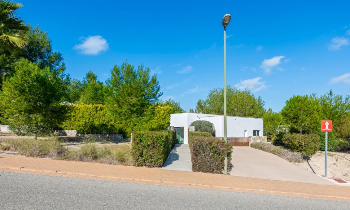 Segunda mano - Villa -
Orihuela Costa - Costa Blanca