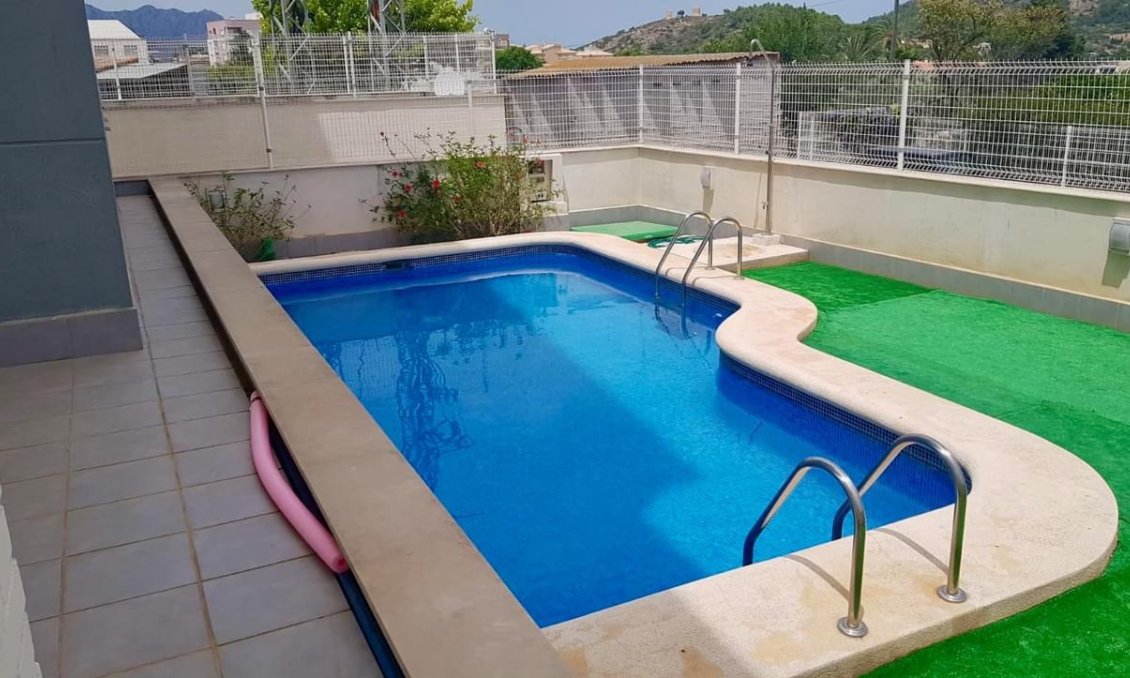 Segunda mano - Apartamento -
Pedreguer - Inland