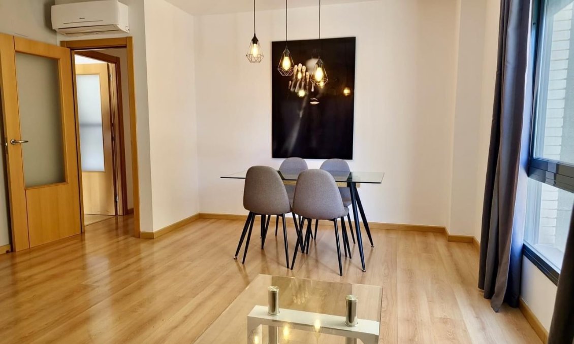 Segunda mano - Apartamento -
Pedreguer - Inland