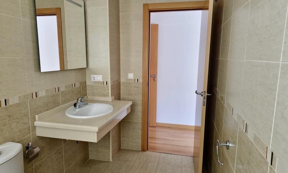 Segunda mano - Apartamento -
Pedreguer - Inland