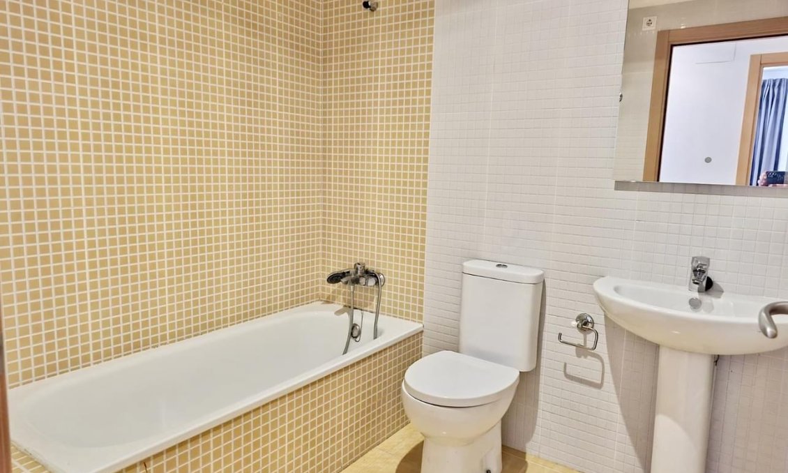 Segunda mano - Apartamento -
Pedreguer - Inland