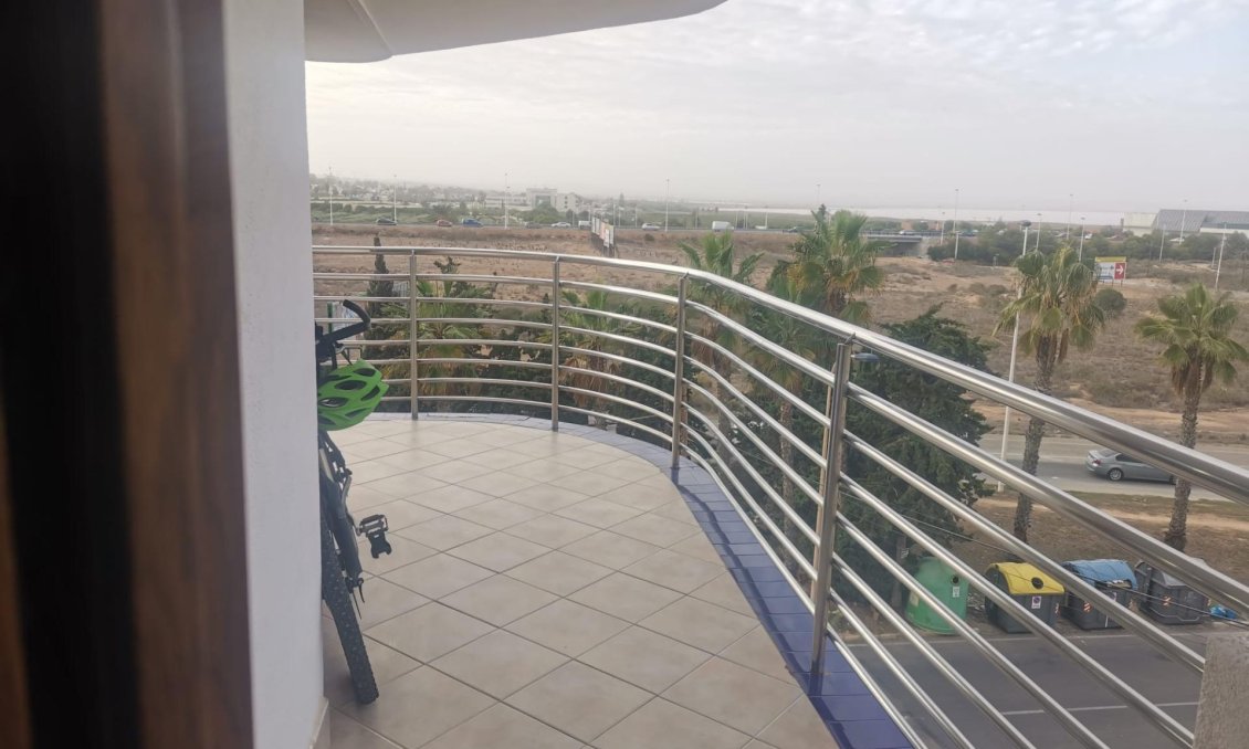 Használt Ingatlanok - Apartman -
Torrevieja - La Veleta