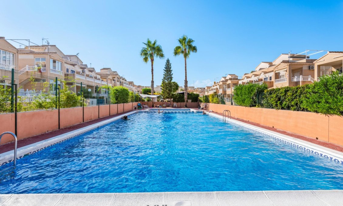 Segunda mano - Town House -
Orihuela Costa - Los Altos